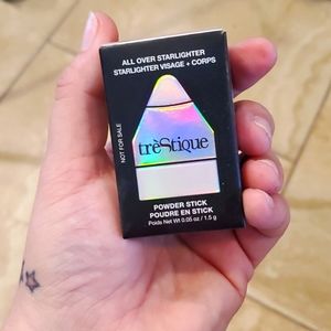 trèStique treStique All Over Starlighter in Ultra Violet